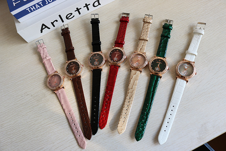 Watch in Light Yellow