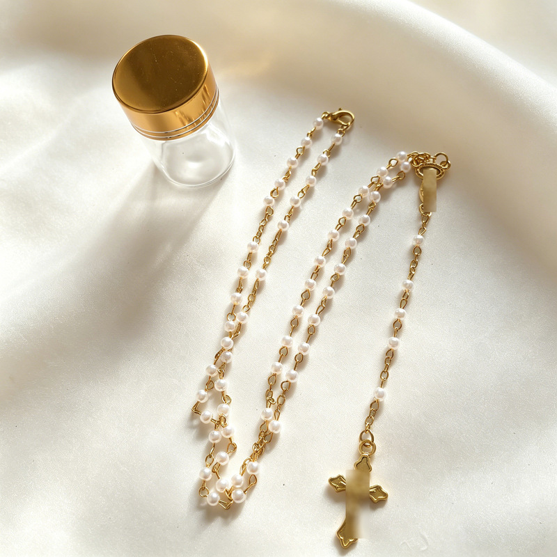 Cross Necklace 4mm Imitation Pearl Clavicle Chain with Gold Glass Bottle Decoration, Unisex, Niche High-End Style Cross Necklace 4mm Imitation Pearl Clavicle Chain with Gold Glass Bottle Decoration, Unisex, Niche High-End Style