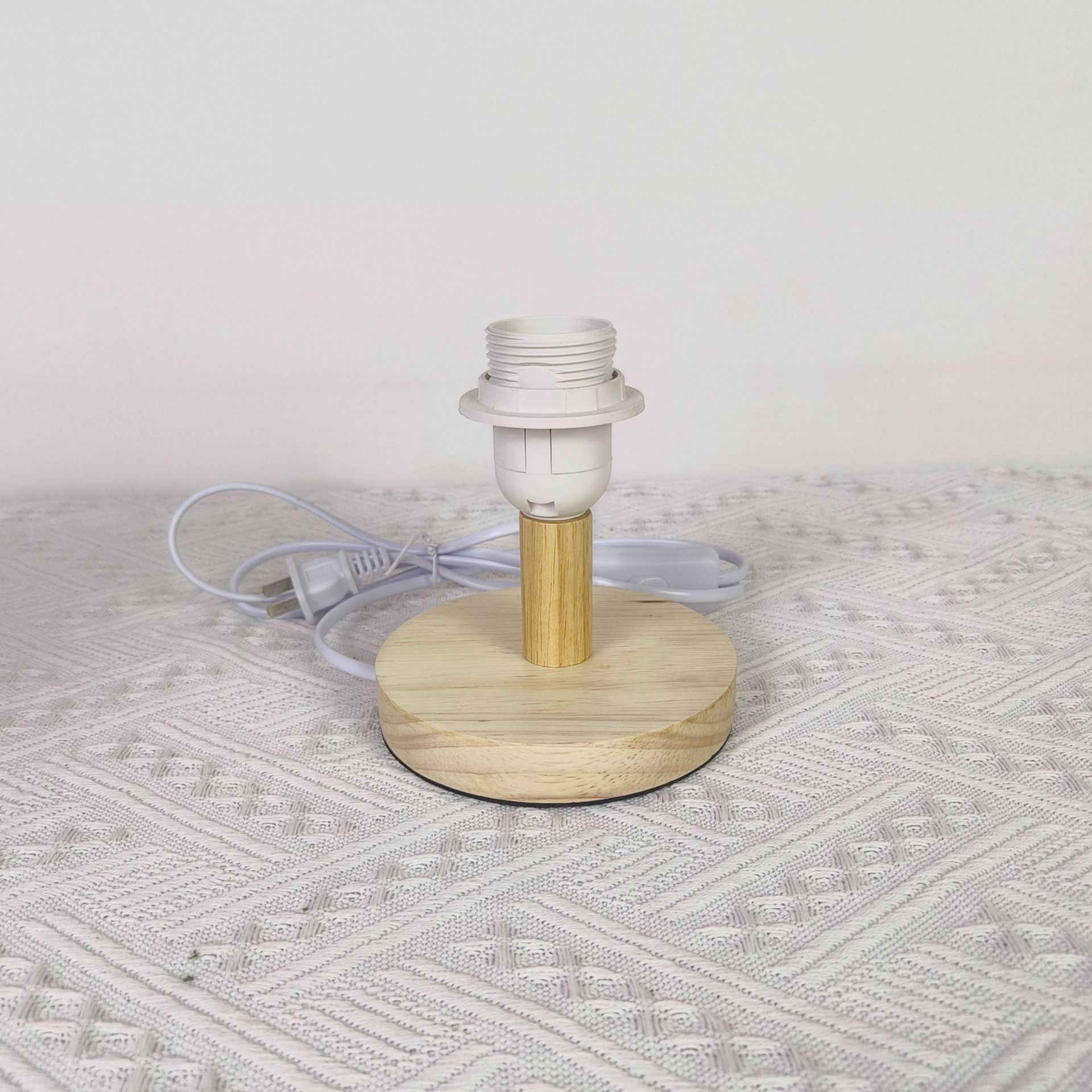 Nuevo Amazon diamante arte lámpara de mesa LED sala de estar decoración dormitorio noche madera maciza noche Luz