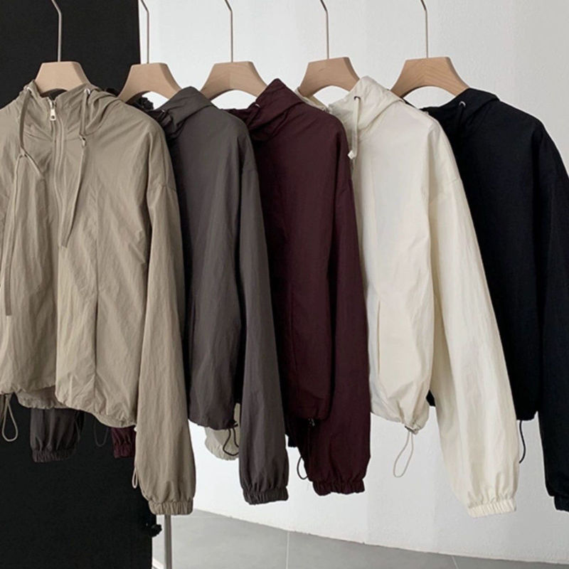 Internet Celebrity Short Hooded Windbreaker for Women 2026 Spring and Summer New Style Loose Casual Zipper Short Jacket Sun Protection Clothing for Women