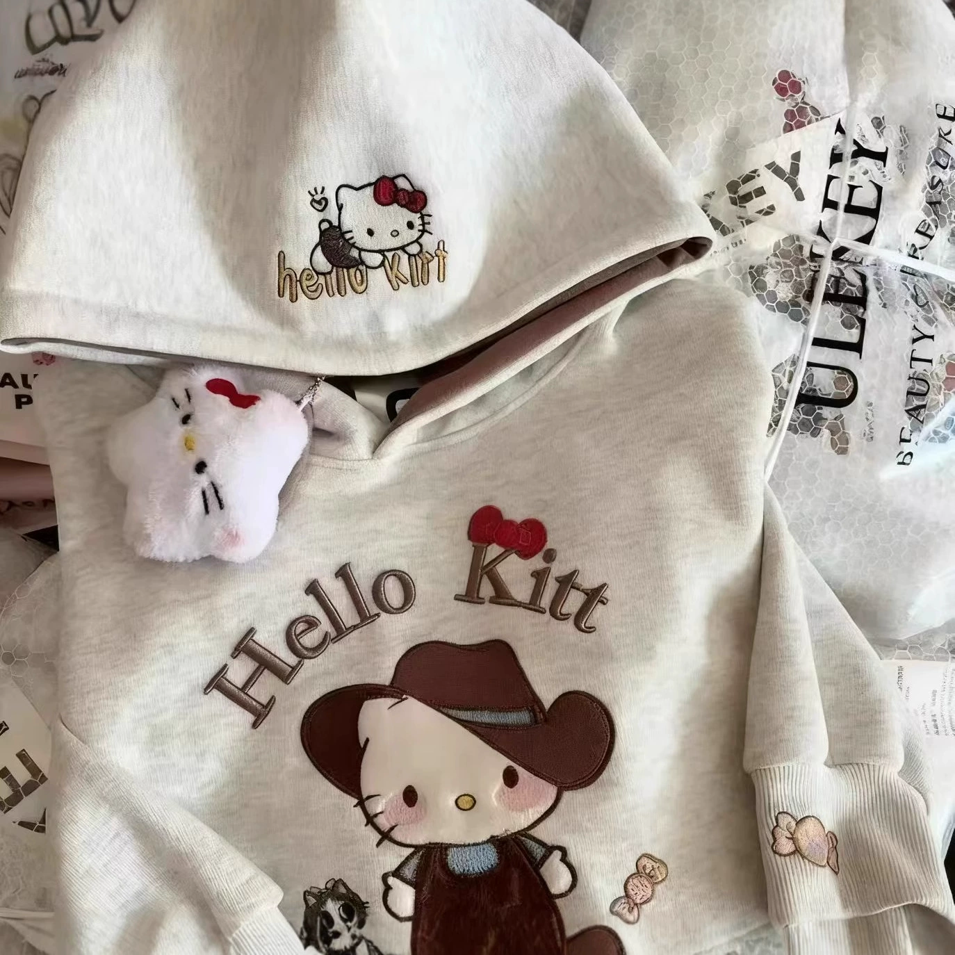 韩版童装女童卫衣秋装2025宝宝可爱KT猫刺绣长袖休闲连帽上衣ins