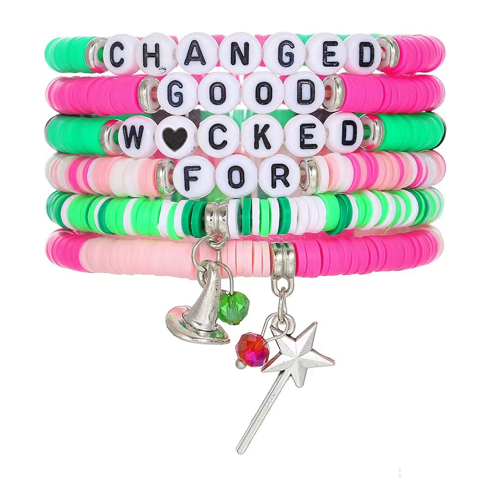 跨境新款软陶字母手链女巫帽和魔法棒挂件友谊情侣款手链源头工厂