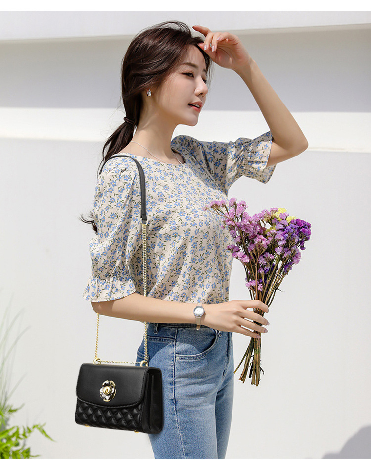 Women's Medium Leather Solid Color Fashion Flowers Square Zipper Crossbody Bag display picture 2
