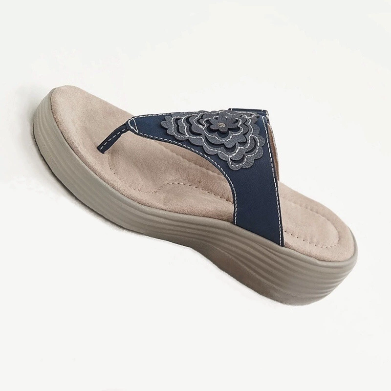 2021 летние новые сандалии с откидным носком Европейская и американская внешняя торговля повседневные сандалии больших размеров на липучке с низкой танкеткой в наличии