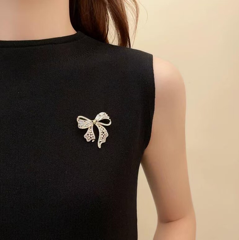 Elegant rosettbrosch för kvinnor mångsidig säkerhetsnål_voghion.com