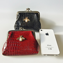 �¿�Ůʿ���X���ڽ���ڼt���n��PUƤ���s�r��ins�����^�ڰ�����