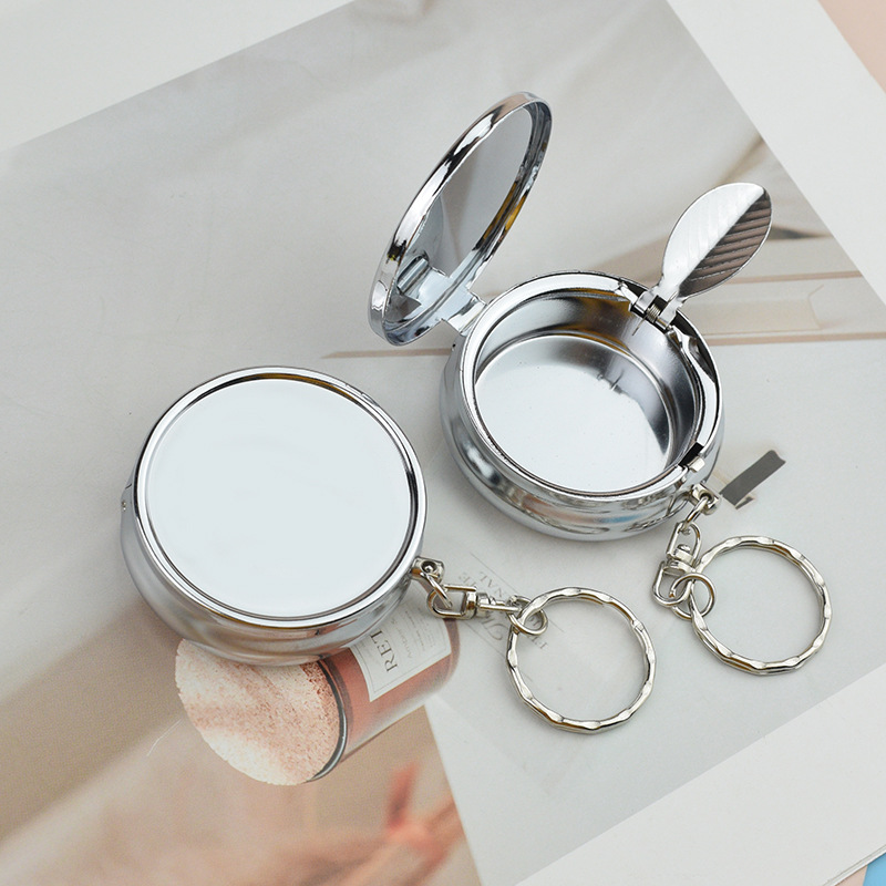 Italian Portable Double-Layer Round Ashtray Keychain Mini Metal Car Ashtray Practical Business Gift
