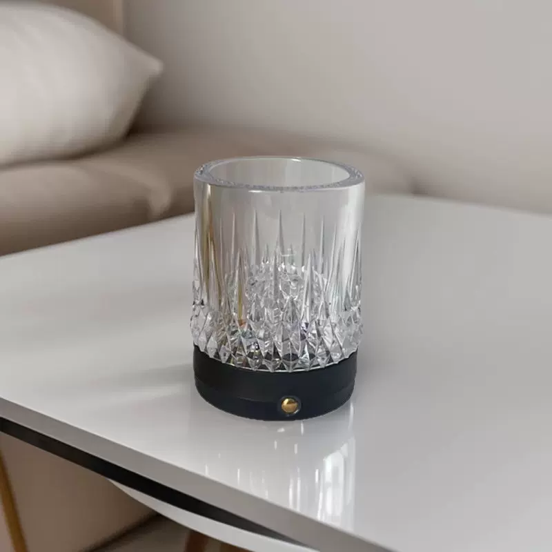 高端水晶欧式轻奢洋酒杯台灯高品质厚重酒吧酒杯氛围小夜灯