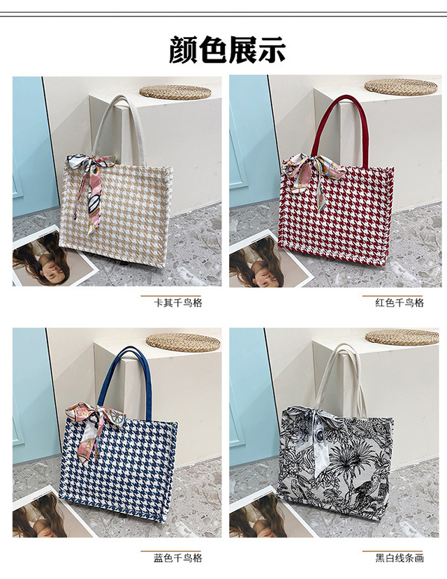 ~ New Korean ins waterproof mini checkered hand-held canvas bag, portable and small square bag for carrying out details Picture
