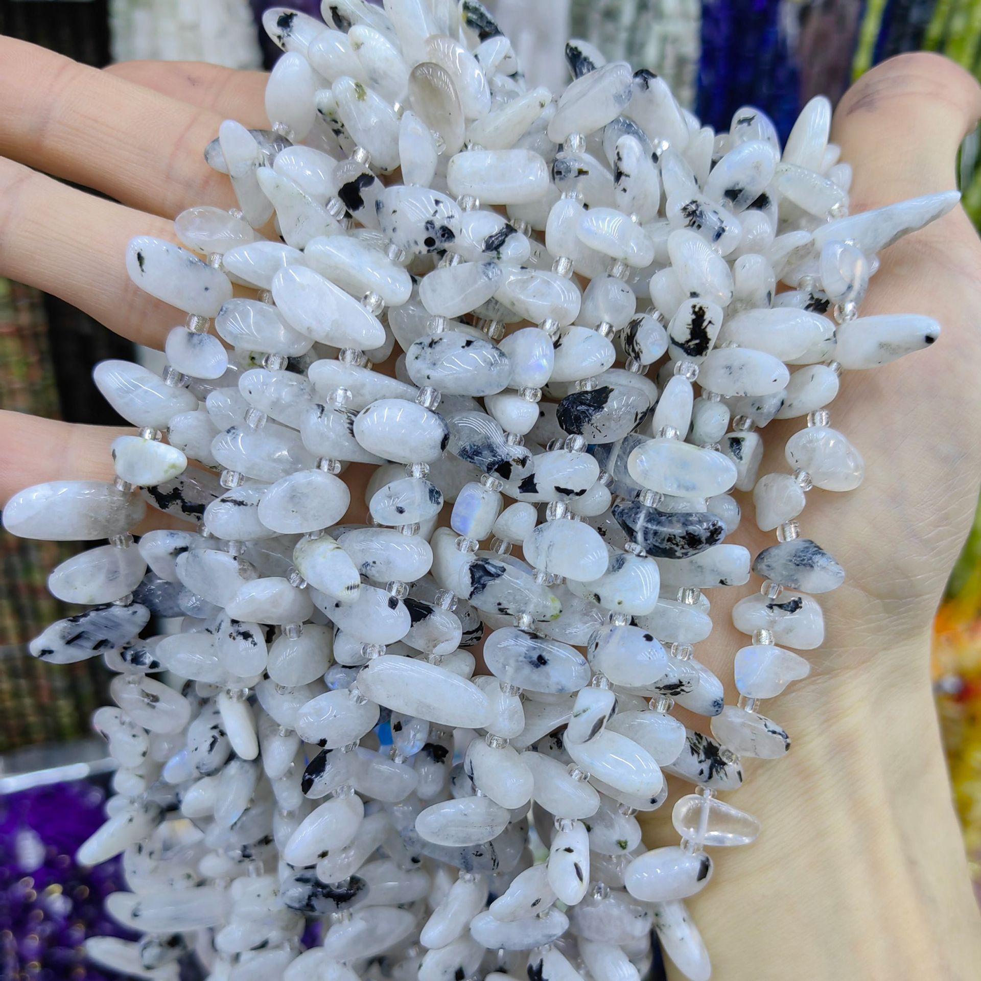 Piedra natural cristal piedra triturada amorfa agujeros laterales heterogéneos semiacabados joyería DIY perlas al por mayor