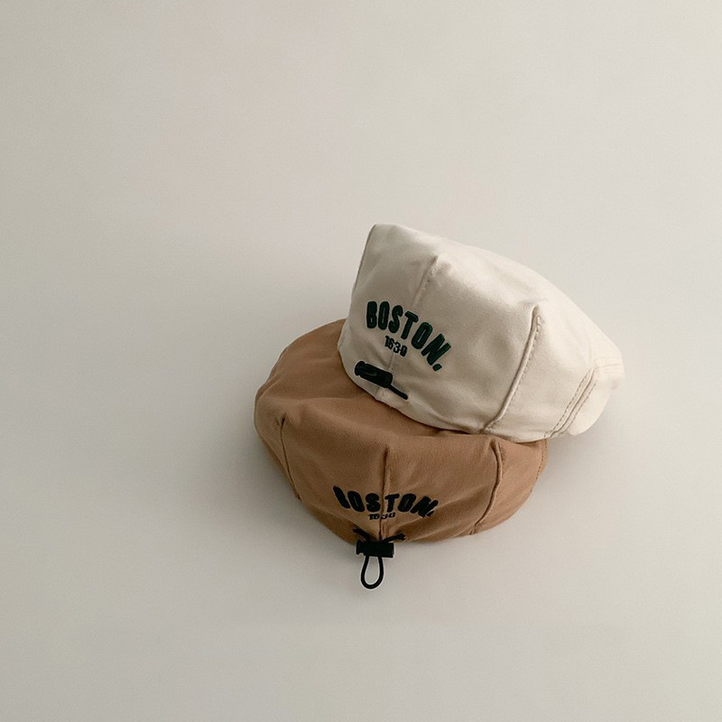 Nuevo bebé sombrero coreano primavera y otoño estilo extranjero boina de estilo universal sombrero de boca de pato para niños niñas ajustable sombrero hacia adelante