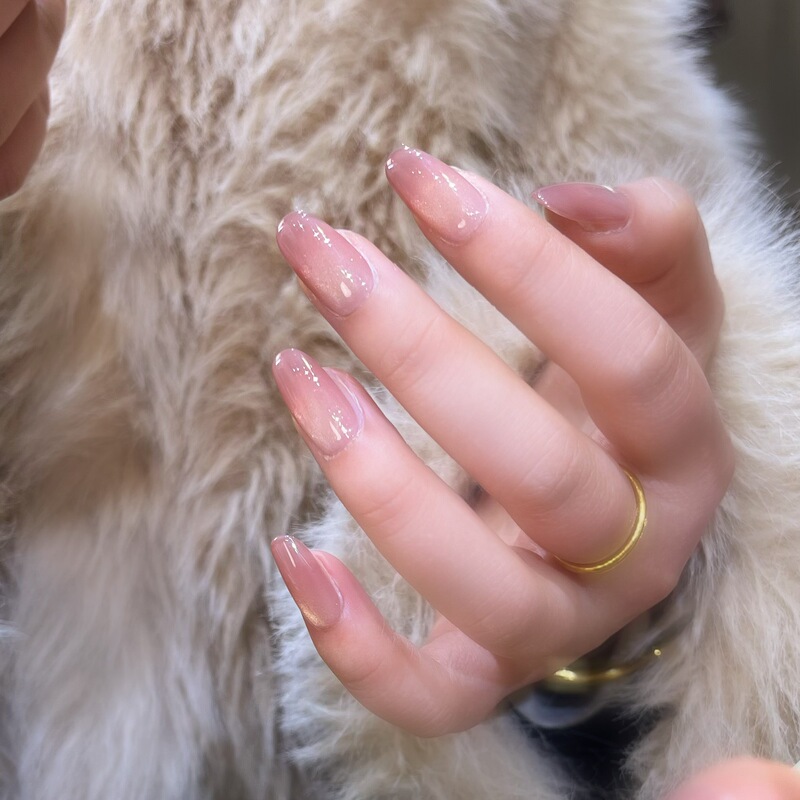 Pink Cat-Eye Press-On Nails, Gradient Nude Nail Patches, Medium-Long Almond Nails, Short Square Premium Quality