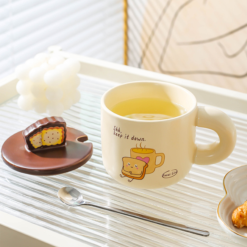 Pan creativo de cerámica hogar lindo taza de dibujos animados taza pareja taza de agua con tapa cuchara taza de café taza de desayuno