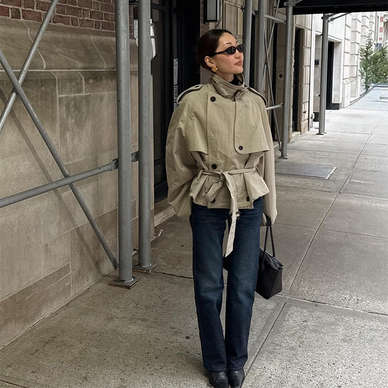 Button-Tie Short Windbreaker European and American Cross-Border 2025 Autum New Street Style Loose Jacket Button-Tie Short Windbreaker European and American Cross-Border 2025 Autum New Street Style Loose Jacket