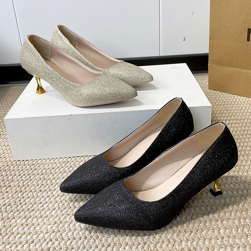 2026 primavera y verano nuevo estilo coreano de moda sexy tacones altos zapatos de trabajo de tacones delgados zapatos de mujer superficiales