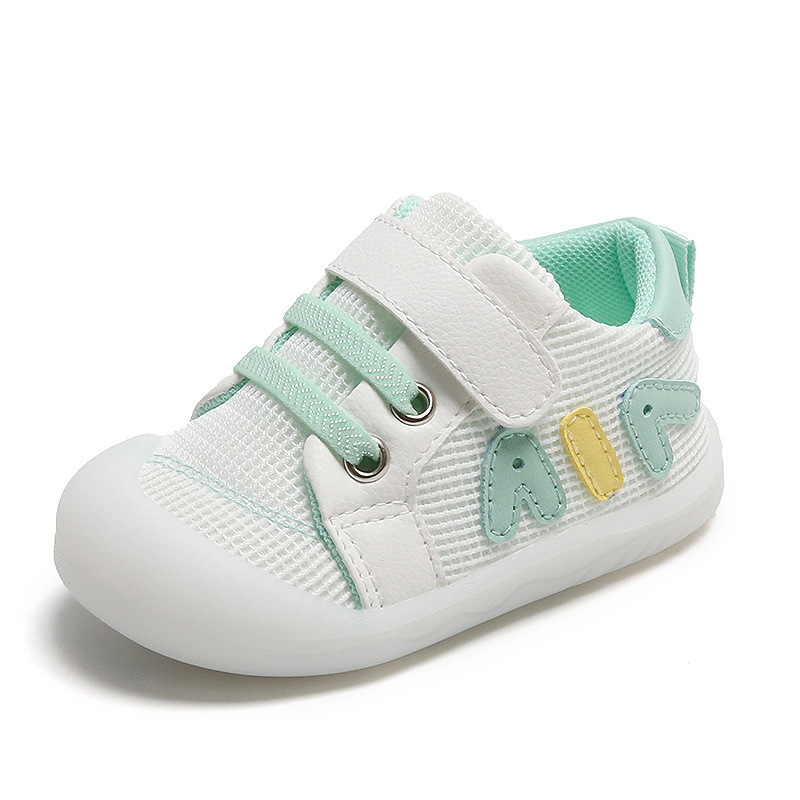 Xiaoxiao Primavera y otoño Nuevos zapatos para bebés de malla para hombres y mujeres zapatos de bebé Zapatos para niños zapatos para niños de años de edad de fondo suave zapatos para niños