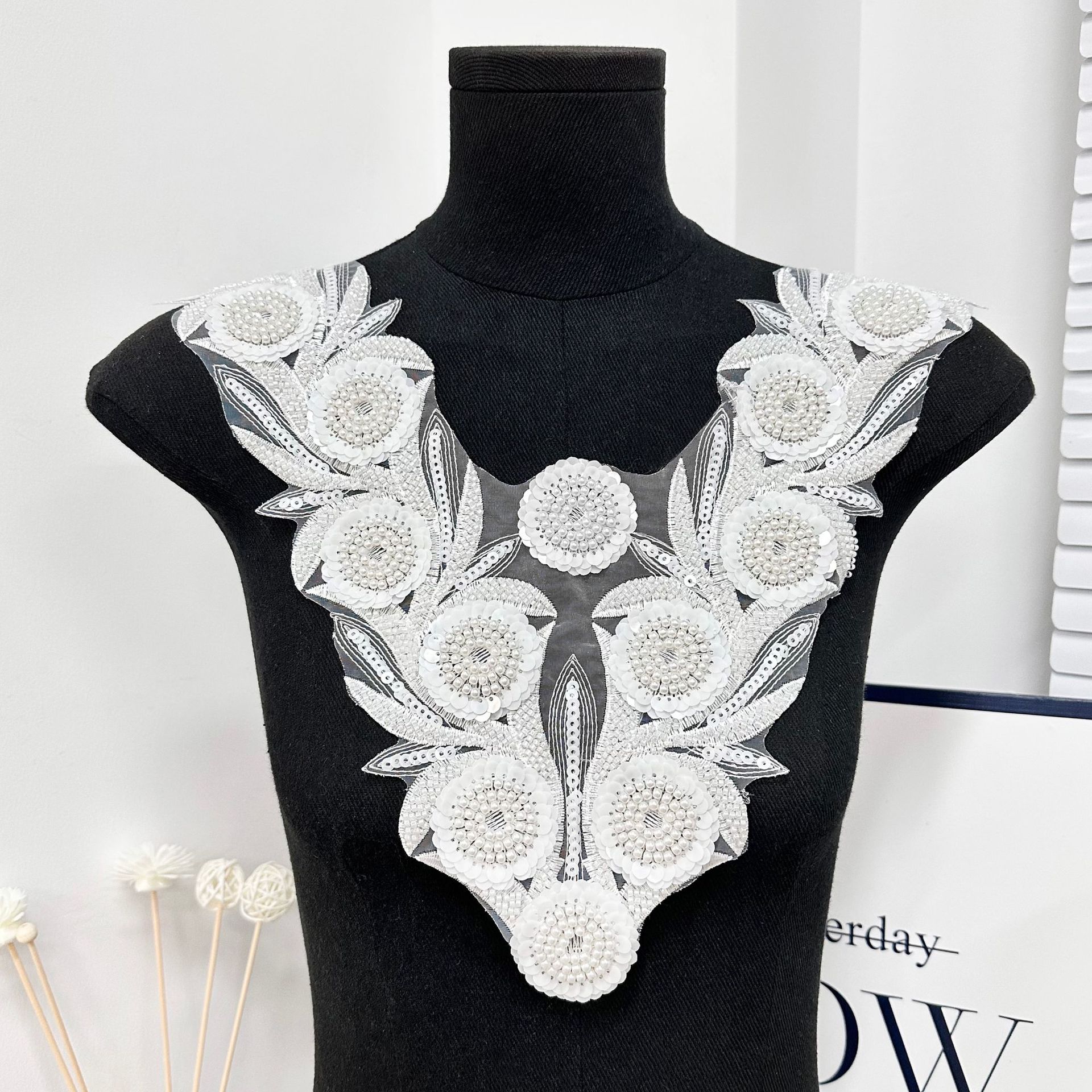 Nuevo punto de partida, bordado con cuentas, pegatinas de encaje, flores, vestido de novia con cuello en V, ropa de actuación, accesorios de cuello delantero para niños, encaje