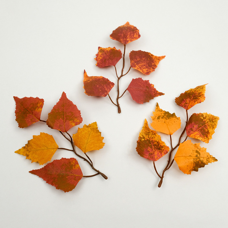 New Simulated Maple Leaf Autumn Fallen Leaves 5-Pronged Wavy Maple Leaf DIY Hairpin Halloween Garland Rattan Decorative Accessories