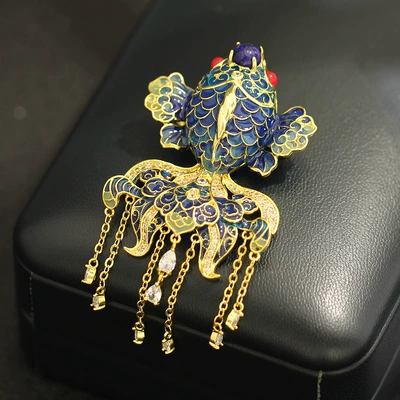 Chinese-style high-end design three-dimensional Yaxa sancaqları - gold-background-with-blue