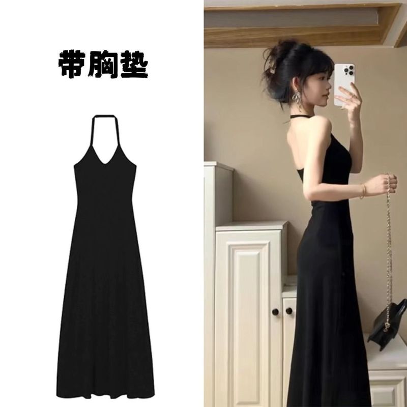 純欲風掛け首ワンピース女性夏の新型黒胸パッド付きウエストロングスカート気質超火ストラップスカート|undefined