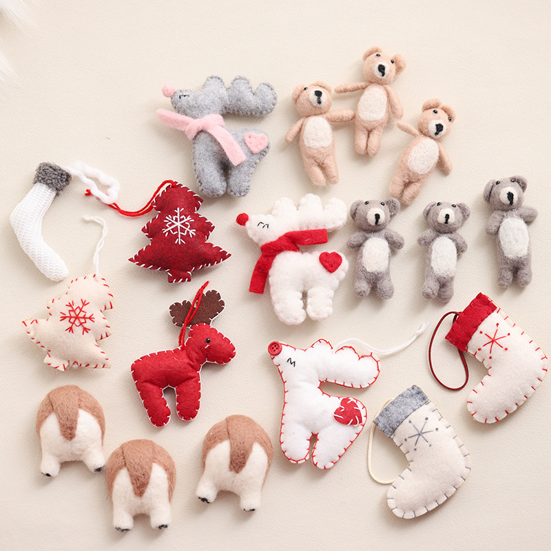 Navidad fieltro de lana decoración colgante accesorios DIY hechos a mano árbol de Navidad alce paquete de regalo pan de jengibre accesorios colgante hombre