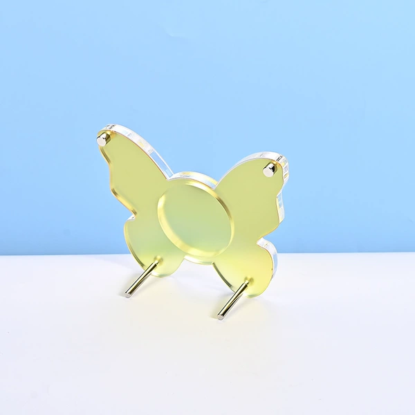Butterfly yellow gradient
