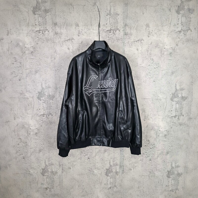 Black leather stand-up collar jacket for men, loose fit with embroidered letters, trendy casual bomber jacket
