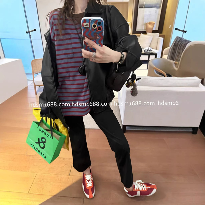 "100 Cotton" Simple Retro Round Neck Inverted Triangle Red and Blue Striped Pullover Versatile T-Shirt for Women "100 Cotton" Simple Retro Round Neck Inverted Triangle Red and Blue Striped Pullover Versatile T-Shirt for Women