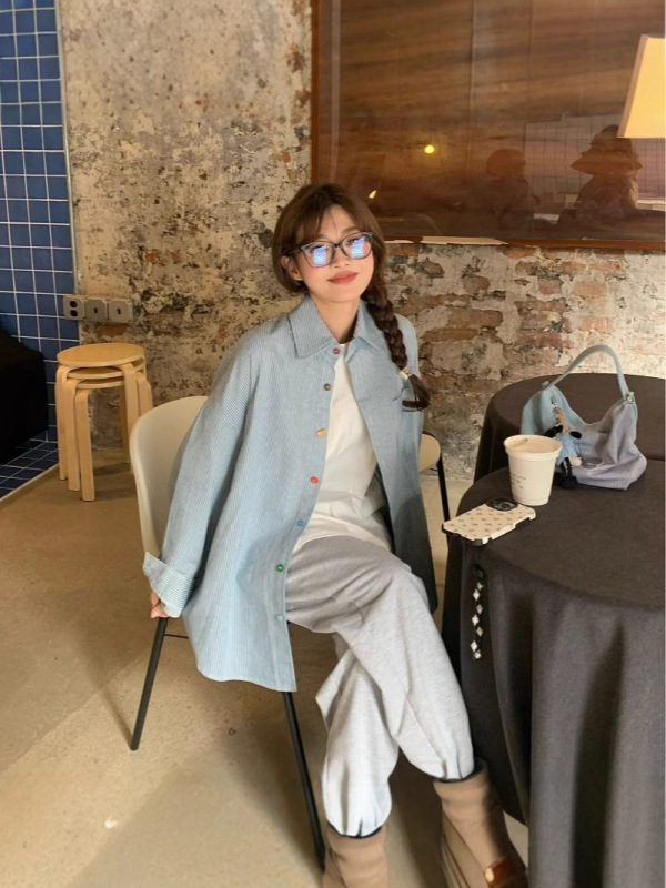 韩系彩色纽扣条纹衬衫女春秋设计感洋气小众开春爆款长袖衬衣外套|undefined