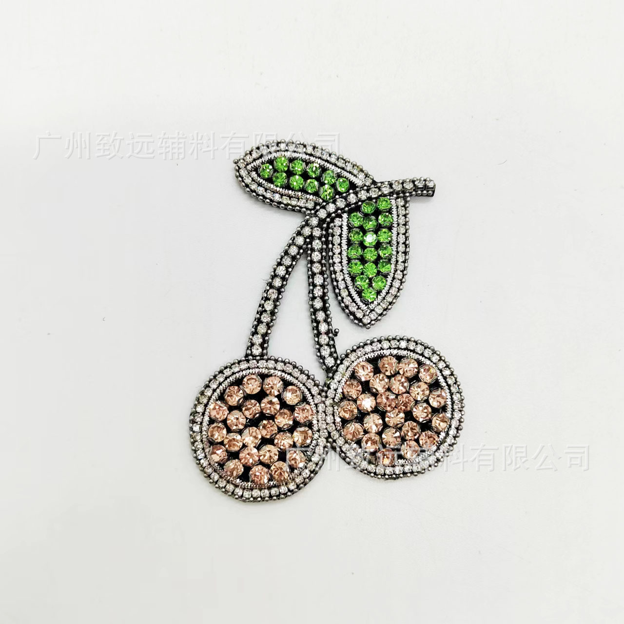 Nuevo rhinestone cereza pegatinas de tela ropa zapatos y sombreros bolsa Decoración Accesorios en stock supply DIY Accesorios