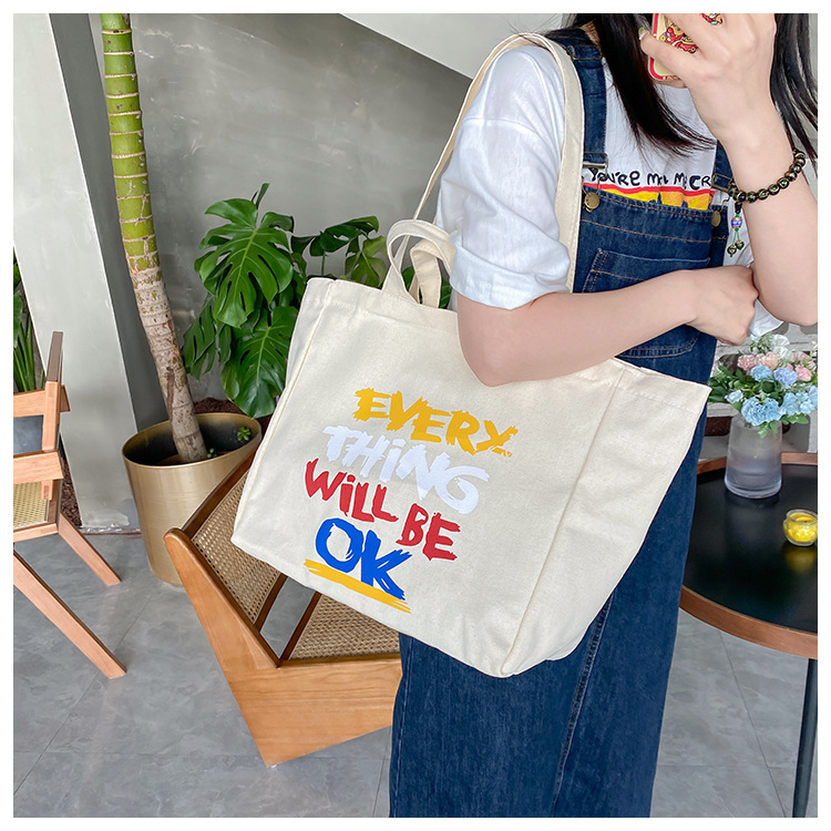 A large-capacity, sturdy Japanese-style canvas bag for women, a new 2022 simple bento handbag for girls to go to work undefined