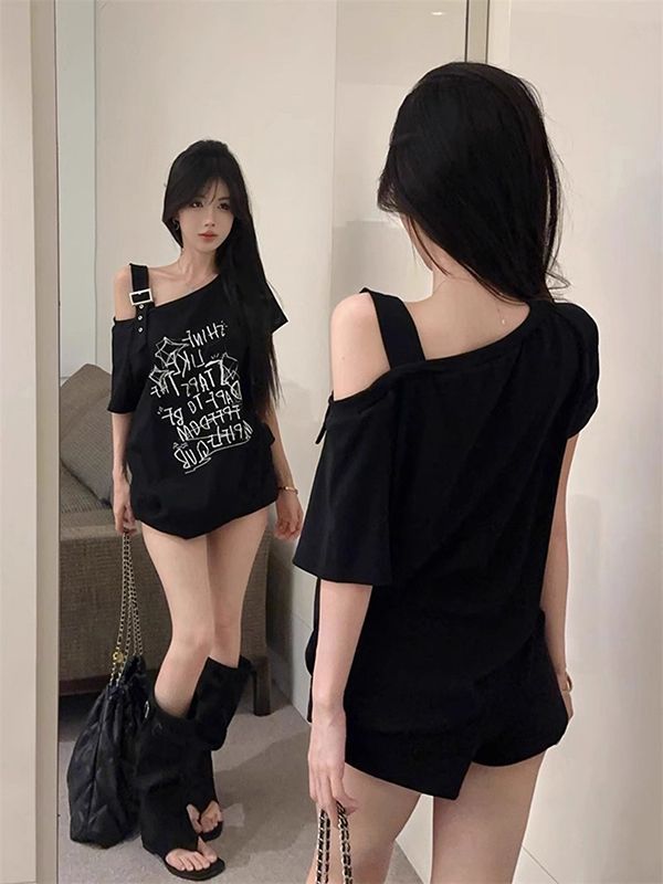 American-Style Hong Kong Fashion Spicy Girl Off-Shoulder Short-Sleeve T-Shirt for Women, Summer Design, Niche Style, Sweet and Cool, Loose Fit, Slimming Top
