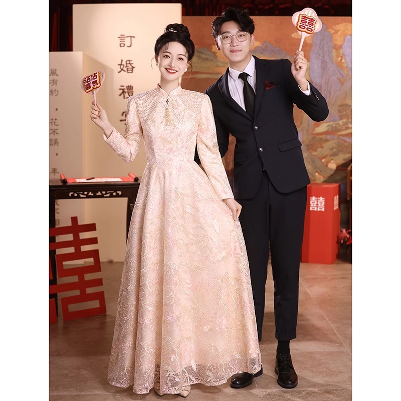 Otoño e Invierno nuevo vestido de la tostada vestido de novia de alto grado de compromiso chino vestido de novia de regreso a la puerta del banquete cheongsam de las mujeres