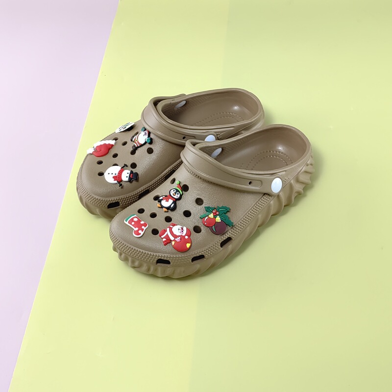 Christmas Slippers for Women Summer New Indoor Home Thick-Soled Cartoon Comfortable Silent Slippers Christmas Slippers for Women Summer New Indoor Home Thick-Soled Cartoon Comfortable Silent Slippers