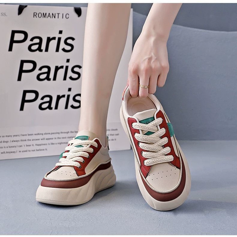 Новые корейские туфли на весну 2025 года маленькие белые туфли