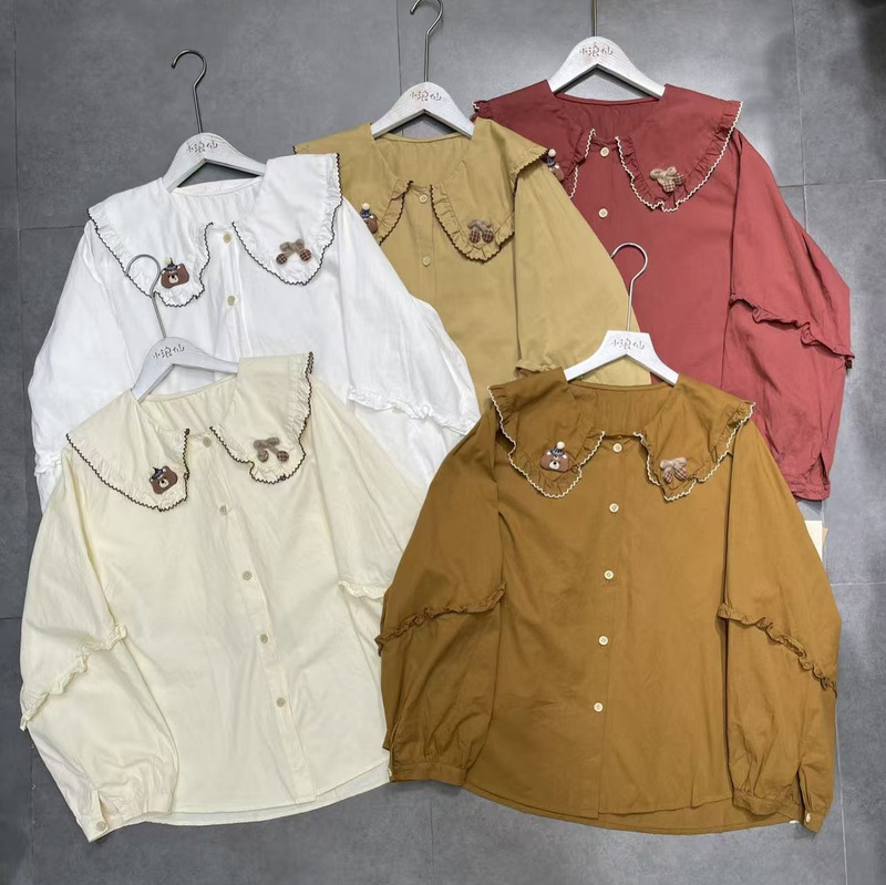 2026 French-style sweet doll collar lace embroidered shirt for women, white, age-reducing, lantern sleeves, cat print, base doll shirt