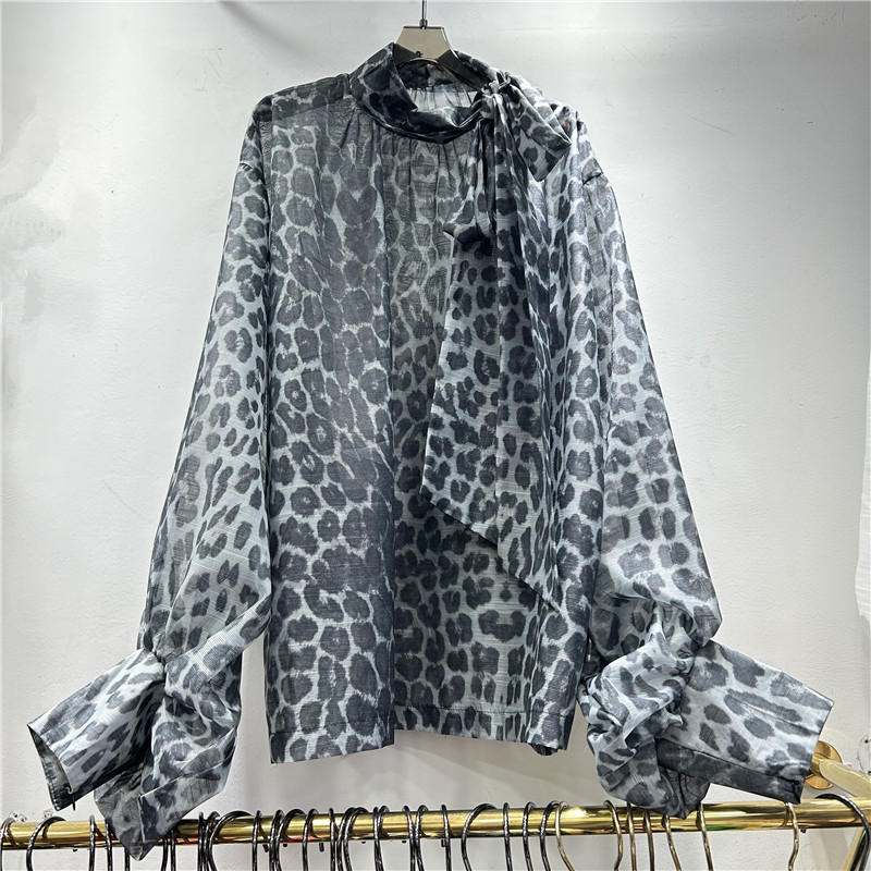 Blusa Pulóver para Mujer de Gasa con Manga Linterna y Estampado de Leopardo