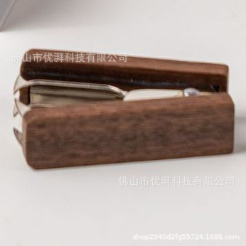 스테이플 제거제