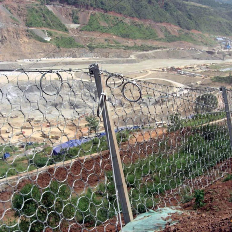 边坡防护网山体护坡网防落石滑坡固土网国标主动被动边坡 防护网