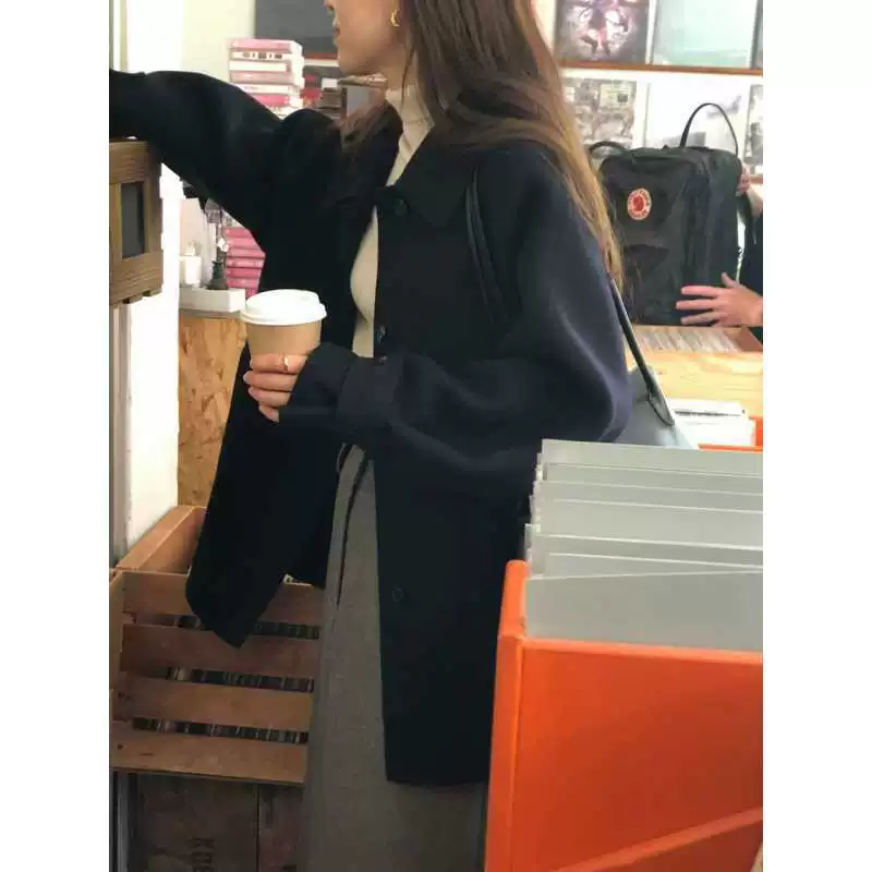 Retro Woolen Coat - French Style, Oversized Wool Jacket in Hidden Green or Brown, Size: Average code