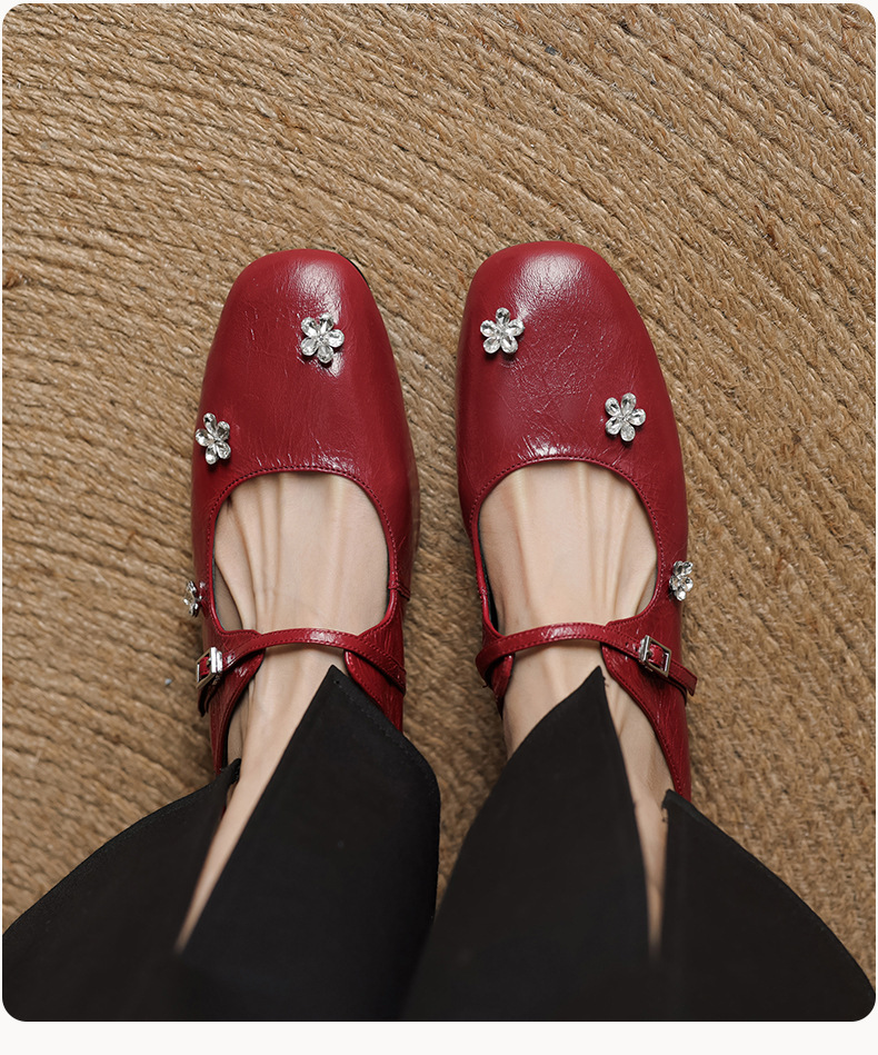 Sandal mule nữ gót thấp mũi kín đính đá pha lê màu rượu vang đỏ — Rượu vang đỏ chi tiết 14