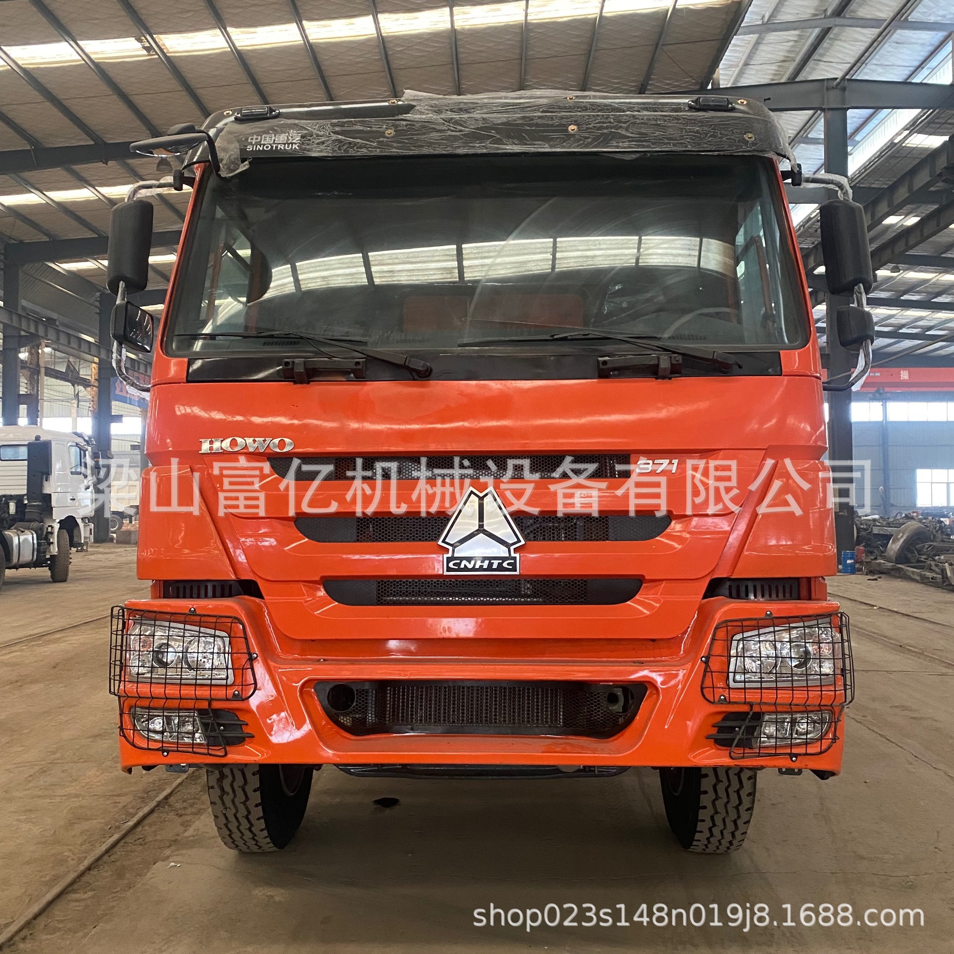 Cross-Border Factory Direct Sales Haowo 380 Horsepower 6X4 Dump Truck Heavy-Duty Engineering Vehicle Self-Unloading Truck