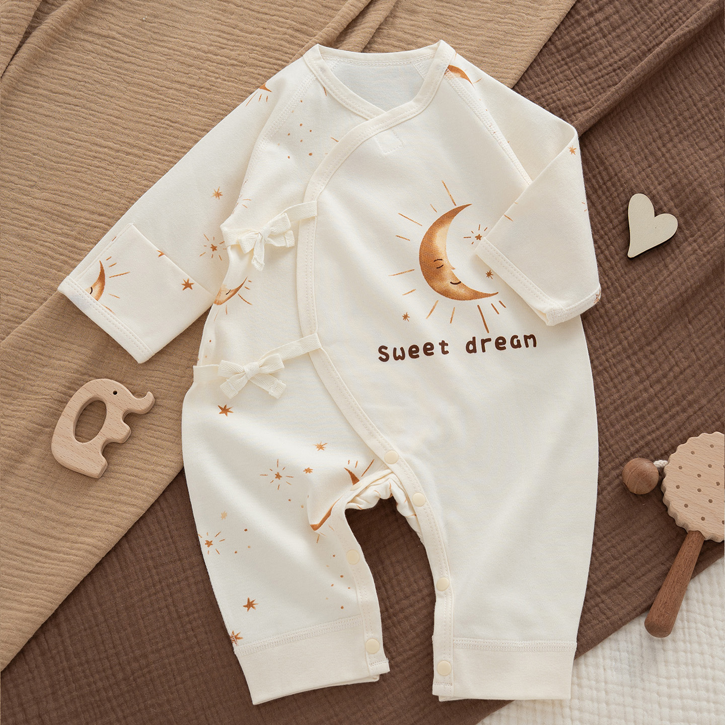 1 piece of sweet sleeping moon khaki