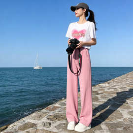 盐系穿搭休闲运动套装女夏洋气减龄烫钻爱心T恤高腰直筒裤两件套