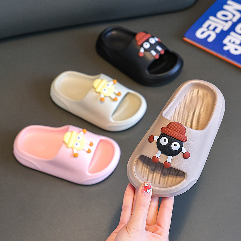 Children's Slippers Summer Boys' Baby Cute Coal Balls Middle and Big Children's Indoor Bath Non-slip Thick Bottom Parent-child Sandals