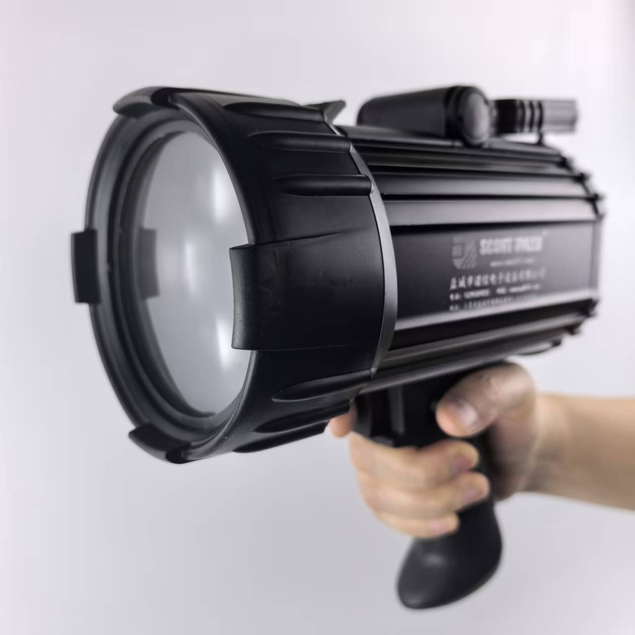 SC100-8K型手持式LED紫外线磁粉探伤荧光灯