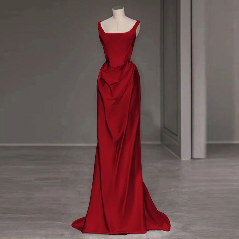 Bridal Toast Dress 2026 New Style Burgundy Waist-Cinching Fishtail Style Simple Banquet Satin Fashionable Bridal Evening Dress