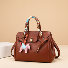 �羳�K�����Ƥ�����Ů���¿���������sͨ�ڰ�Ů�p�ݰٴ�μ��