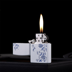 BH6725白漆青花磁器青と白中国風シンプル芸術鉄殻シリーズ灯油ライター卸売り