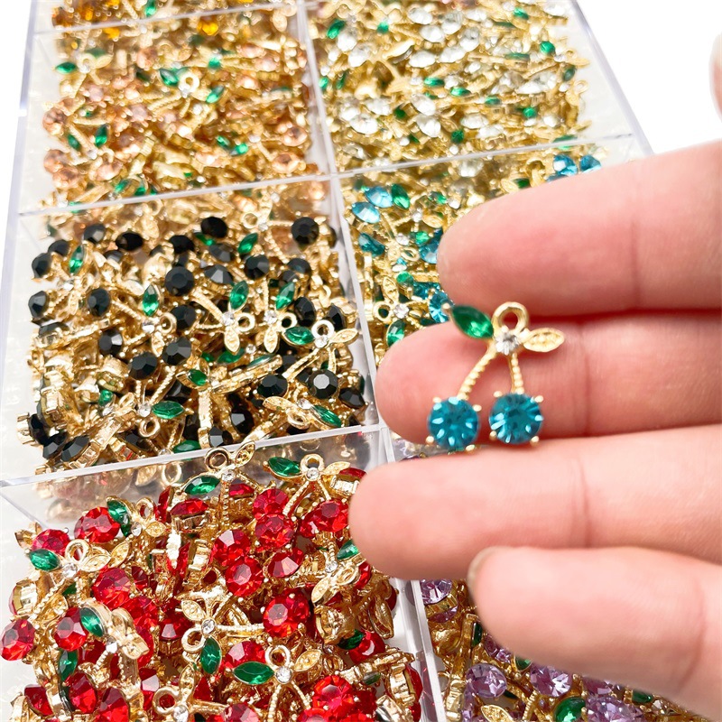 Plating, Inlay Design 20 PCS/Package 15 * 19mm Alloy Zircon Cherry Polished Pendant
